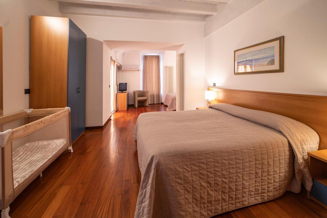 Albergo Diffuso Vulcano Village Castro  外观 照片